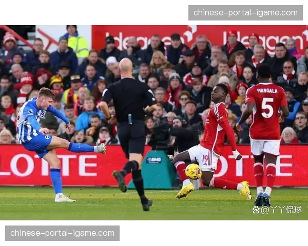 布莱顿2-1逆转诺丁汉森林,后者仍在降级区边缘 布莱顿2-1逆转诺丁汉森林,后者仍在降级区边缘